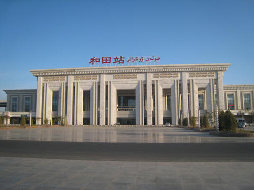 和田地区有几个县几个市