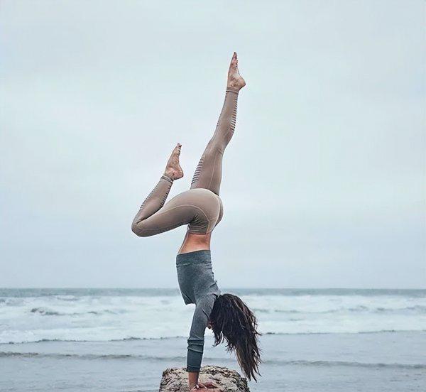 倒立的正确方法和姿势