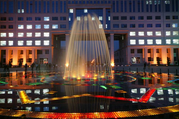 哈尔滨学院是几本