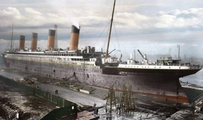 泰坦尼克号为什么会撞上冰山的原因 遇到冰山全过程