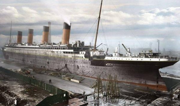 泰坦尼克号为什么会撞上冰山的原因