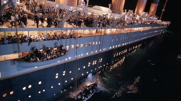 泰坦尼克号为什么会撞上冰山的原因