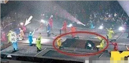 黄家驹哪年走的