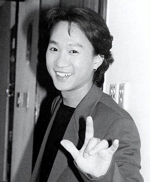 黄家驹哪年走的