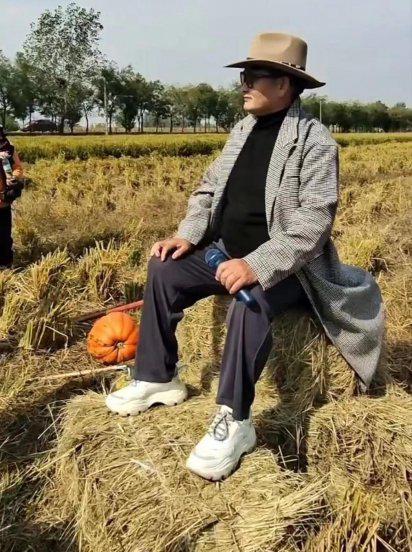 大衣哥朱之文现在的情况怎么样