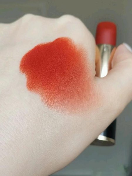 适合夏天的口红色号推荐