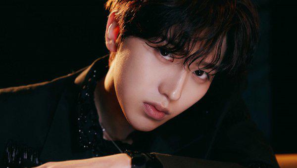 蔡徐坤是什么人