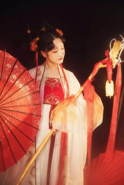 既浪漫又意境的四字词语