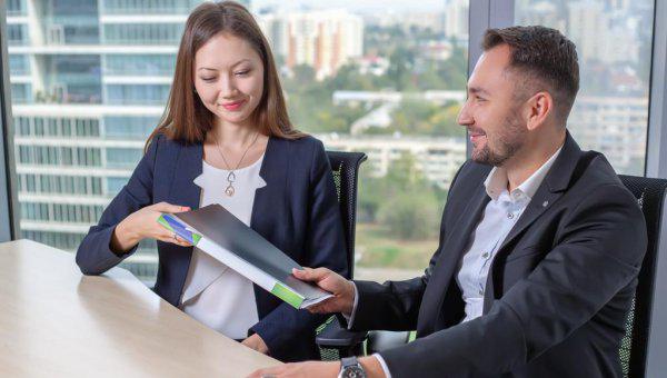 老板心里真正欣赏的女下属