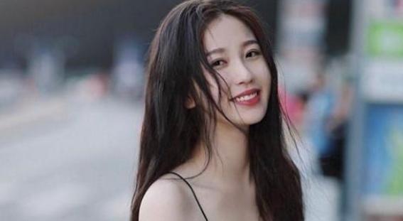 虞书欣家境如何是富二代吗