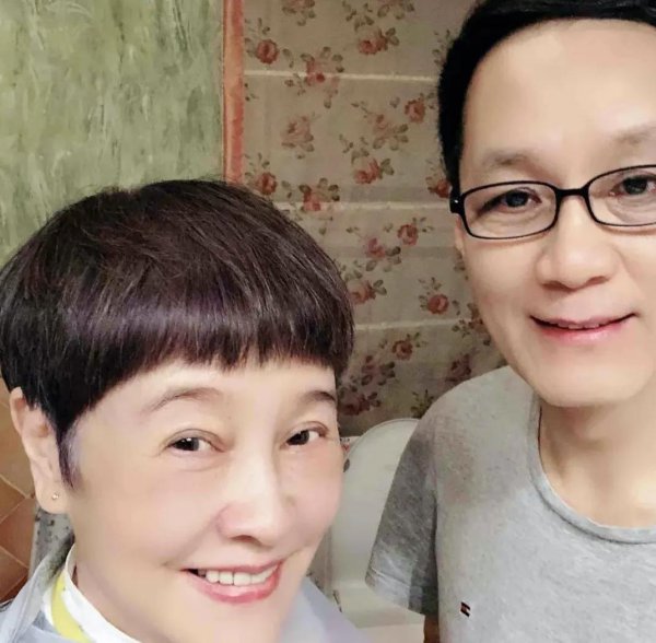 冯远征老婆梁丹妮个人资料