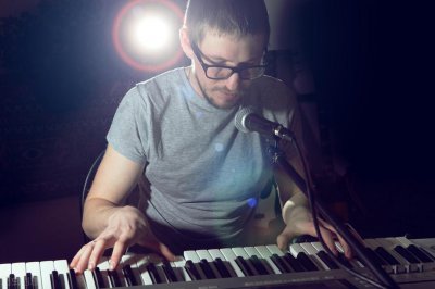 气泡音是什么样的声音 如何发出气泡音有什么注意事项