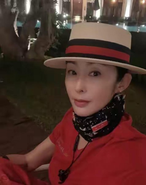 国内最美女明星都有谁