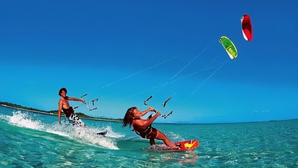 世界十大冲浪胜地有哪些