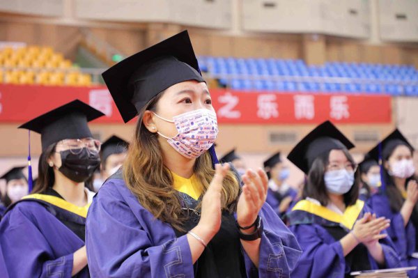 挂科了能考研985吗