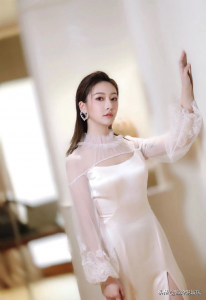 女演员余玥资料简介 90后老戏骨余玥的蜕变之路