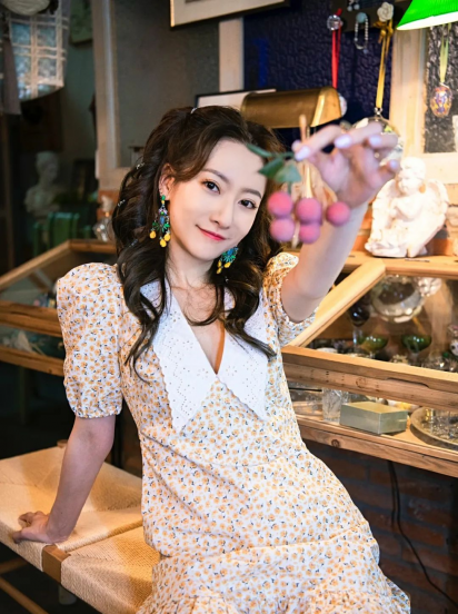 女演员余玥资料简介