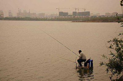 钓鱼什么时候提杆最好用 钓鱼提竿最佳时机解读