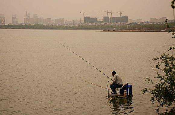 钓鱼什么时候提杆最好用