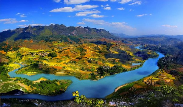 广西南丹县是哪个市的