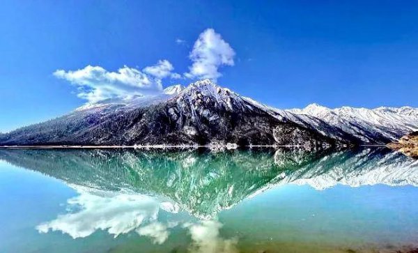 然乌湖海拔多少米高