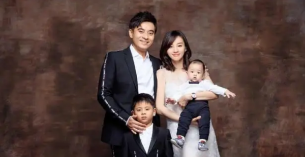 著名演员陈龙老婆个人资料简介