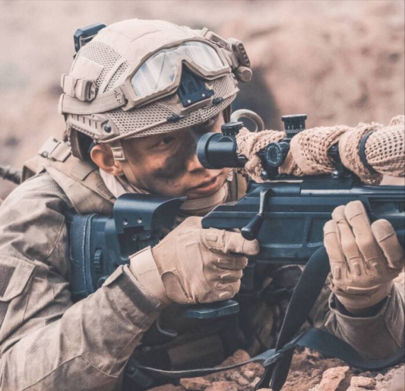 张艺上的个人资料介绍