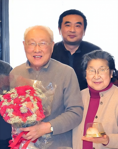 仲星火个人资料简介