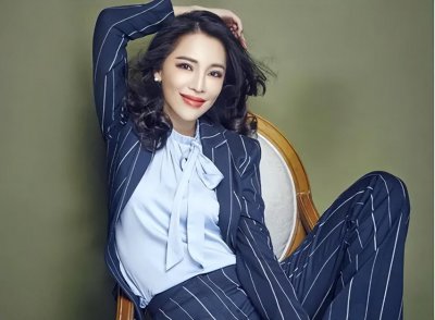 孔维个人资料 正处于事业巅峰的她为何转身投入公益事业