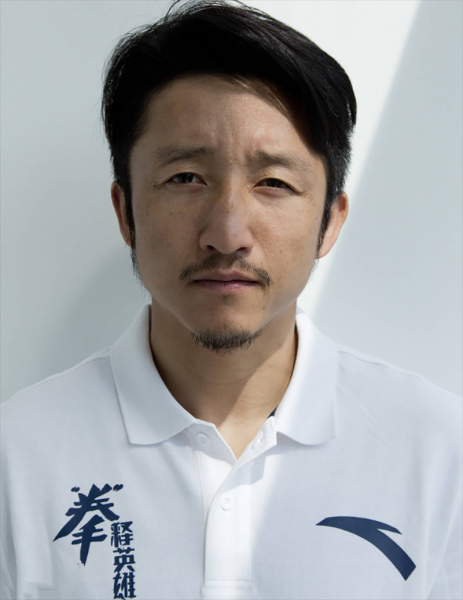 中国拳王邹市明简介