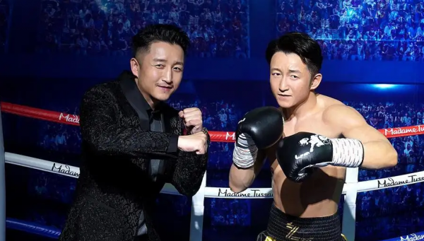 中国拳王邹市明简介