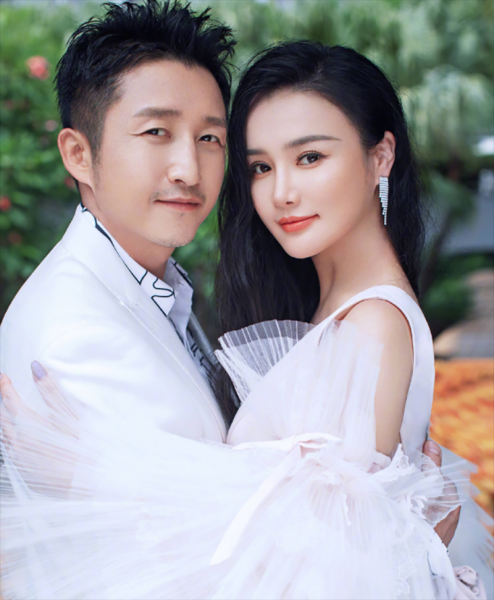 中国拳王邹市明简介