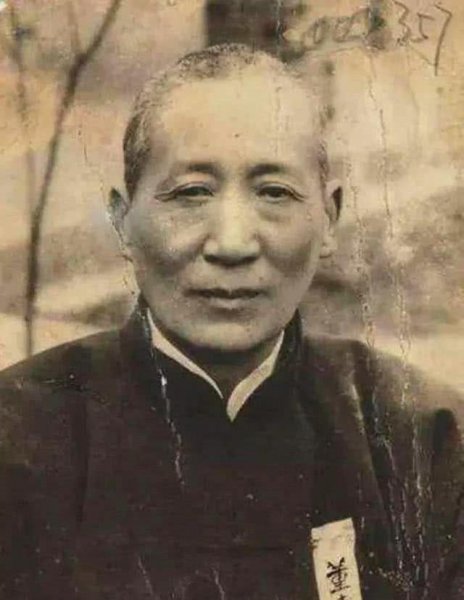 刘湘和刘文彩是什么关系