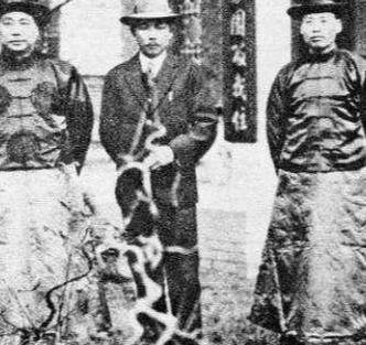 刘湘和刘文彩是什么关系