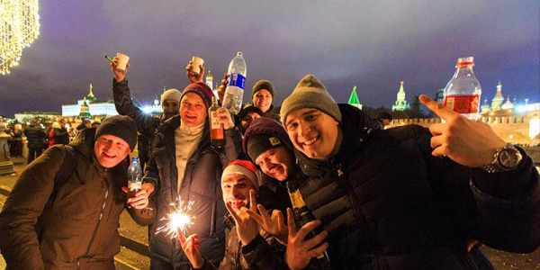 俄罗斯人说乌拉是什么意思