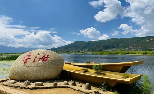 泸沽湖简介及历史