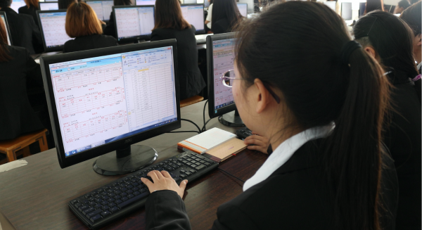 最适合女生的专业排名