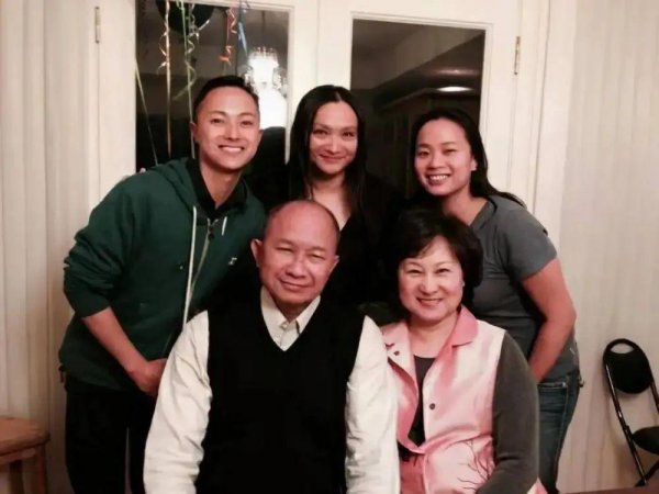 吴宇森个人资料简介