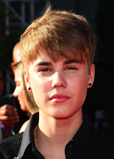 比伯为什么选择海莉