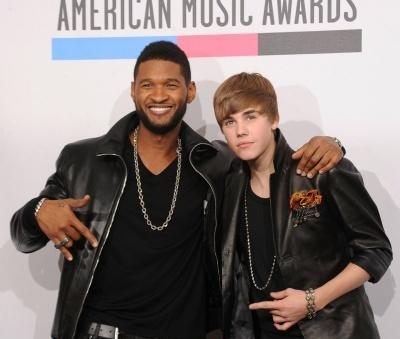 比伯为什么选择海莉