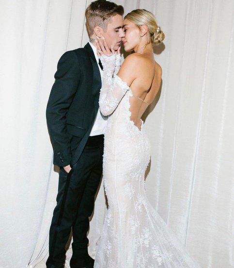 比伯为什么选择海莉