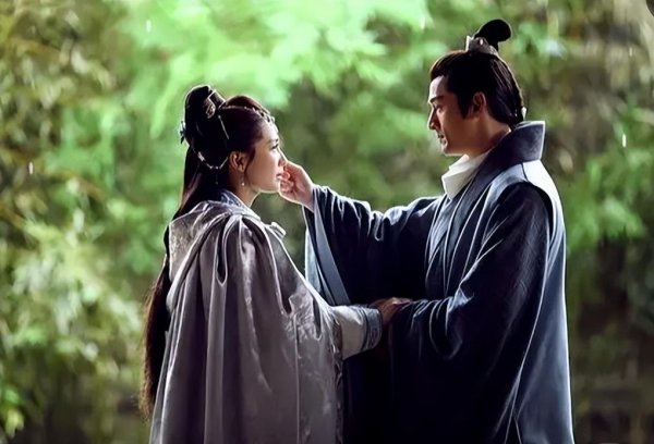 正午阳光是什么公司