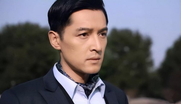 正午阳光是什么公司