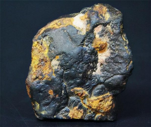 最直接鉴定陨石的方法