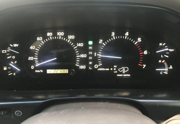 汽车放着不开多久要启动一下