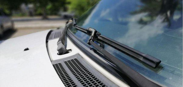 汽车放着不开多久要启动一下