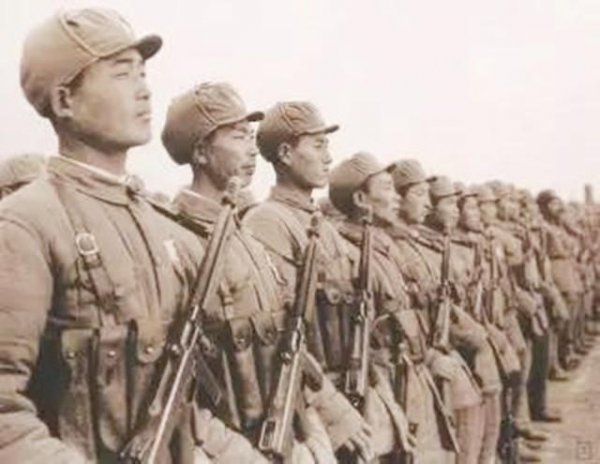 我国军衔大将和上将哪个大