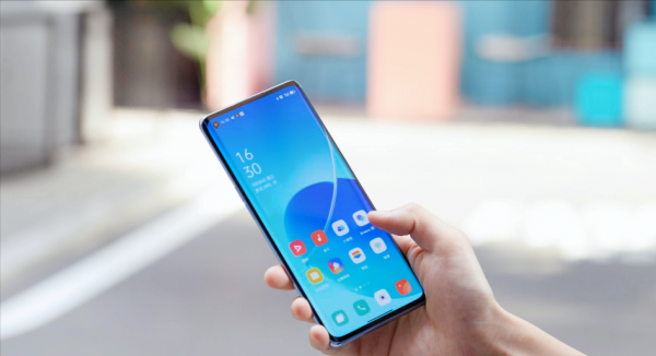 oled屏幕和lcd屏幕哪个好