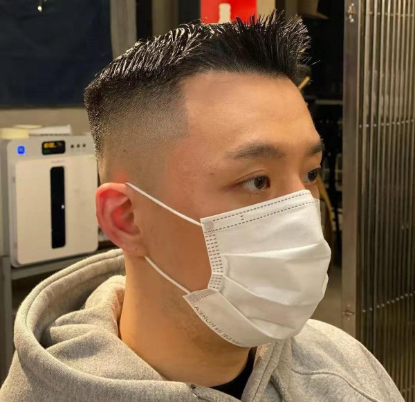 硬发质适合什么发型