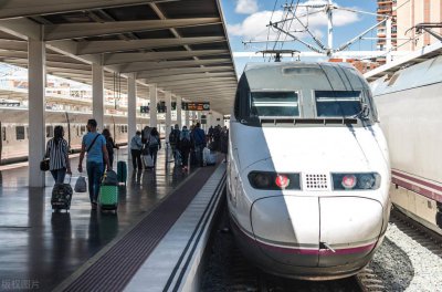 高铁能带几瓶酒 高铁上对于白酒的携带是怎么规定的